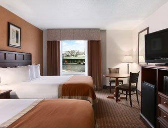 Baymont Inn & Suites Branson-On the Strip