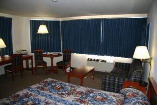 Jorgenson's Inn & Suites