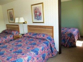 Jorgenson's Inn & Suites