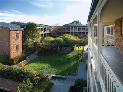 Medina Classic Hotel Canberra