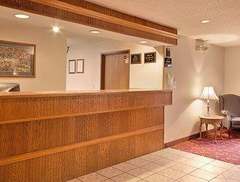 Black River Falls Days Inn