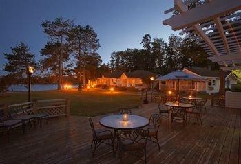 Maddens Resort on Gull Lake