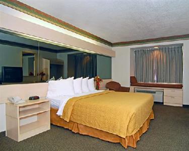 Motel 6 Bernalillo