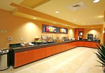 Fairfield Inn & Suites Charlotte Matthews