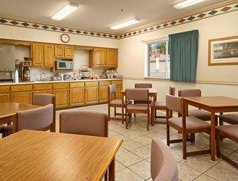 Super 8 Blaine/Mpls/St. Paul Area