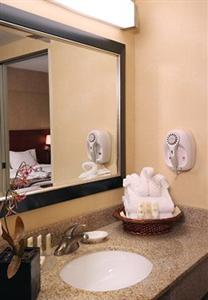 Courtyard by Marriott Philadelphia Bensalem