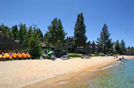 Aston Lakeland Village Beach & Mountain Resort