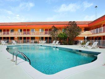 Super 8 Motel Naples/Marco Island