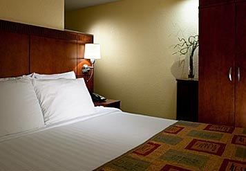 Courtyard by Marriott Texarkana