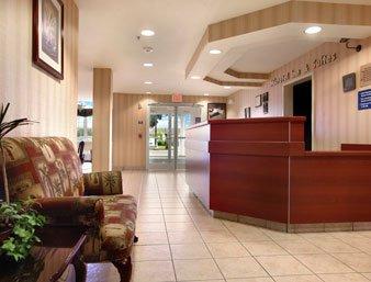 Microtel Inn & Suites Brunswick South