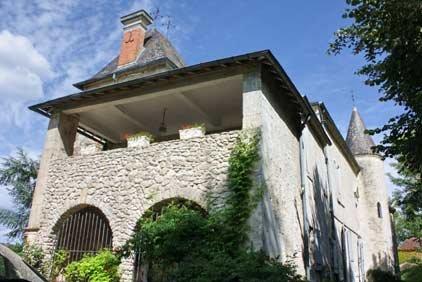 Chateau de Courtebotte Saint-Jean-de-Blaignac