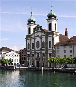 Renaissance Luzern Hotel