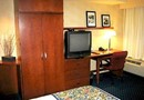 Courtyard by Marriott Kansas City - Shawnee