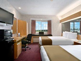 Microtel Inn & Suites Ames