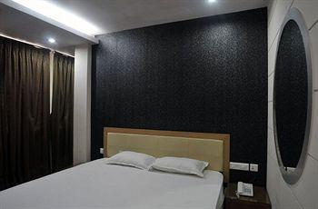 Hotel Lee International Kolkata