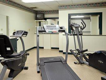 Days Inn and Suites Elkins