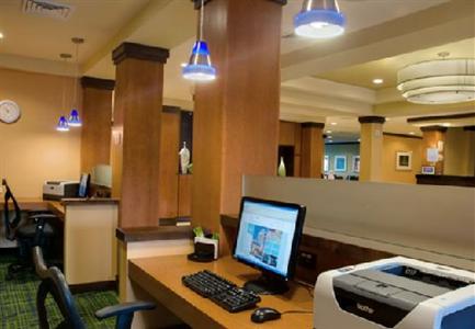 Fairfield Inn & Suites Madison East