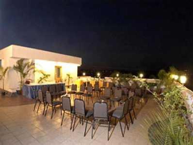 Hotel Suncity Residency