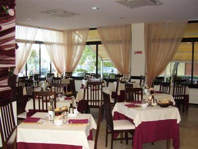 Hotel Crosal,