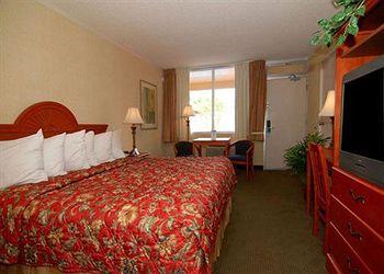 Quality Inn South at the Falls