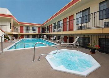 Comfort Inn Manhattan Beach