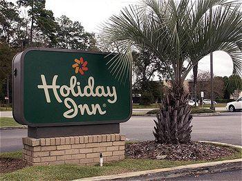 Holiday Inn Beaumont I-10 Midtown