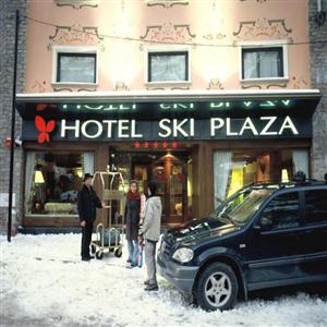 Ski Plaza Hotel