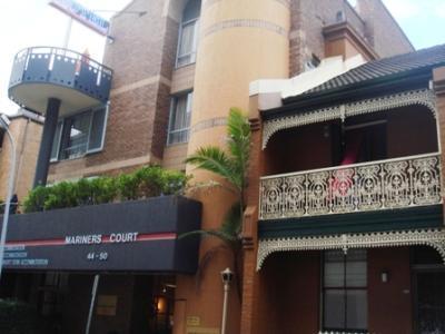 Mariners Court Hotel