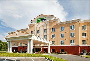 Holiday Inn Express Charlotte-Arrowood