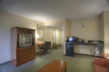 Holiday Inn Brunswick-I-95 (Exit 38)