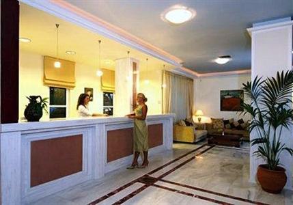 Selini Suites