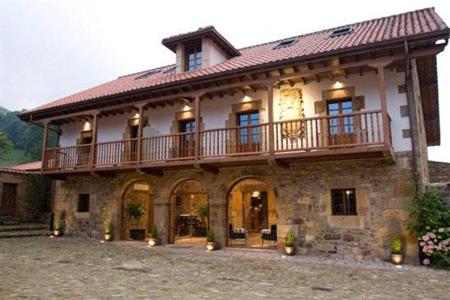 La Casona de LLerana