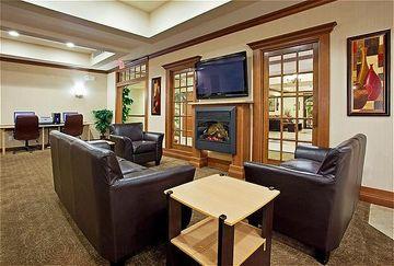 Holiday Inn Express Hotel & Suites Howell