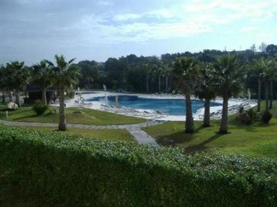 Yellow Alvor Hotel