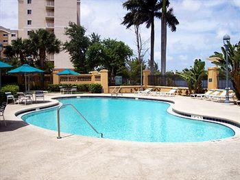 La Quinta Inn & Suites Ft. Lauderdale Airport