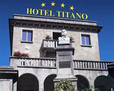 Hotel Titano