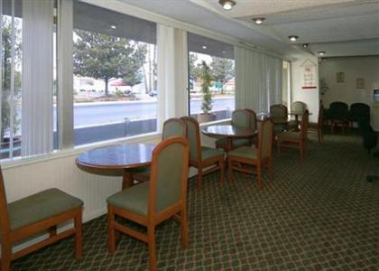 Econo Lodge Sequoia Area