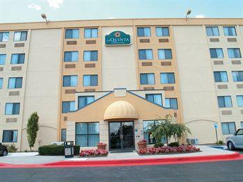 La Quinta Inn & Suites Baltimore North