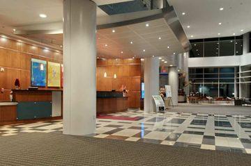 La Quinta Inn & Suites Baltimore BWI Airport