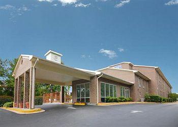 Econo Lodge Inn & Suites Ft. Jackson