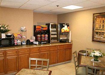 Comfort Inn Livonia