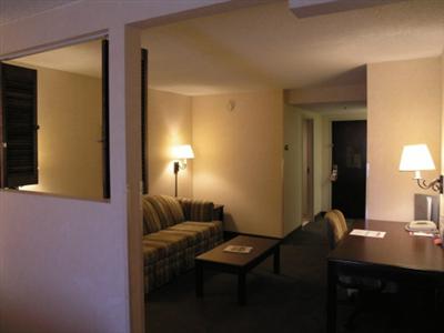 Ramada Inn & Suites Denver International Airport