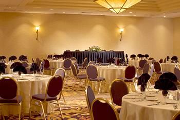 Sheraton Gateway Suites Chicago O'Hare Rosemont