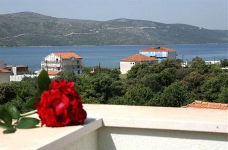 Villa Rustica Dalmatia Apartment Seget Vranjica