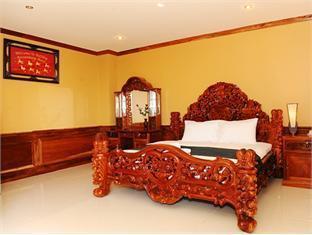 Holiday Hotel Battambang