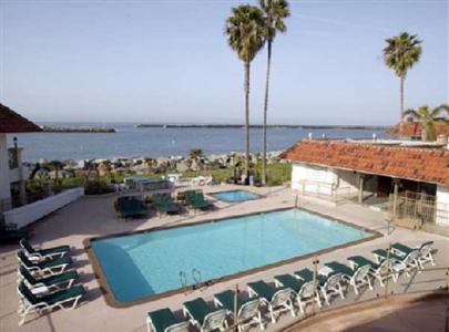 Oceanside Marina Suites