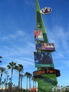 Holiday Inn Buena Park Hotel & Conference Center