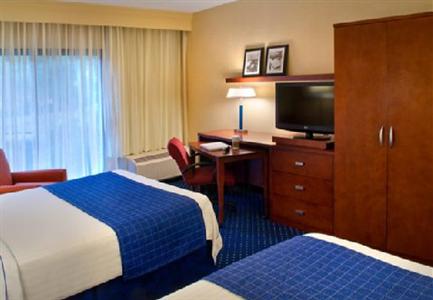 Courtyard by Marriott Boston Foxborough