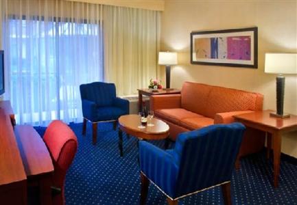 Courtyard by Marriott Boston Foxborough