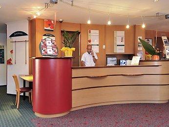 Ibis Hotel Sud Orange